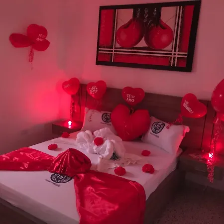 Babilonia Boutique Hostal *